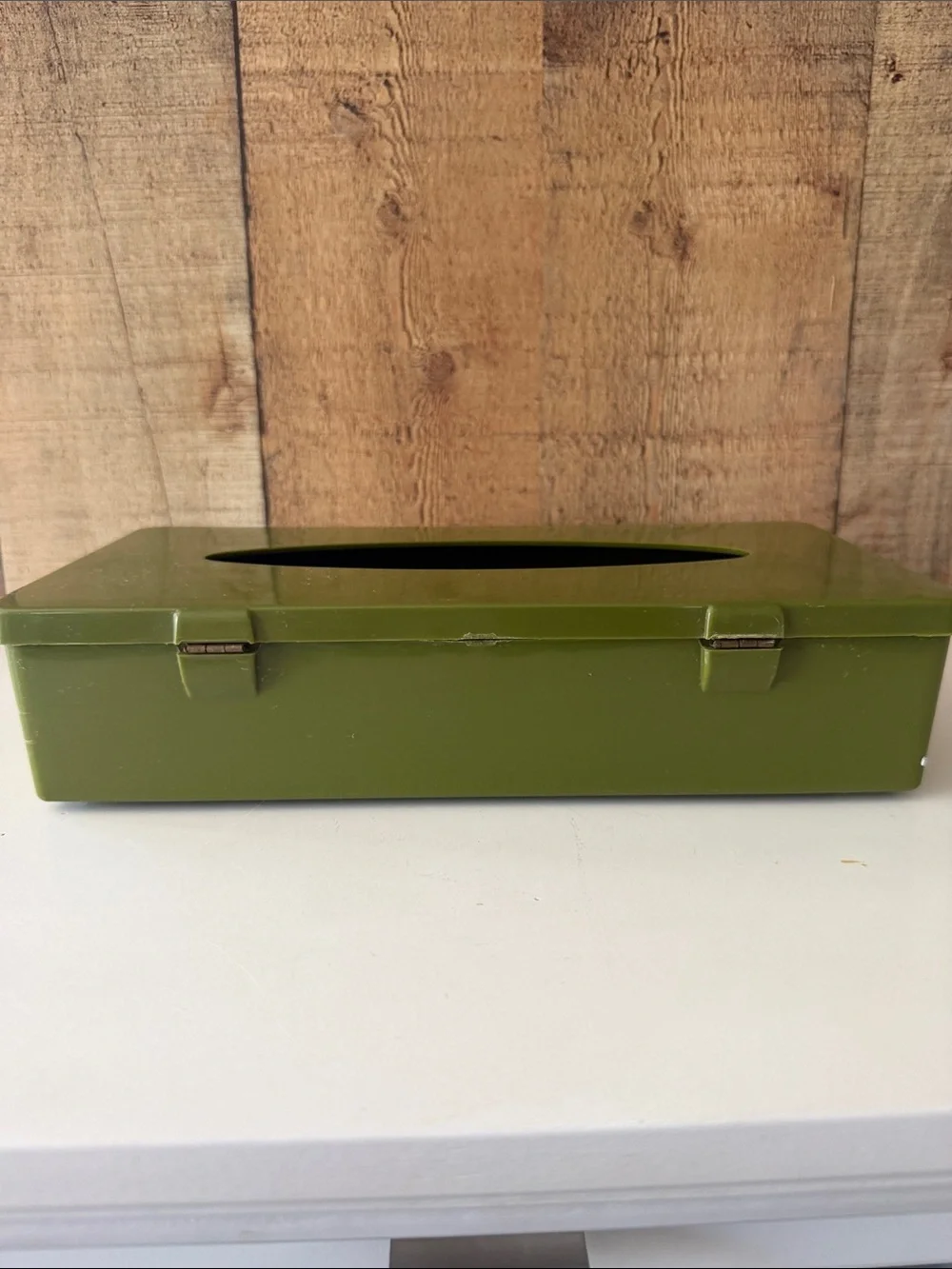 VTG Ransburg Avocado Green Decorative Tissue Box Holder Scalloped Edges